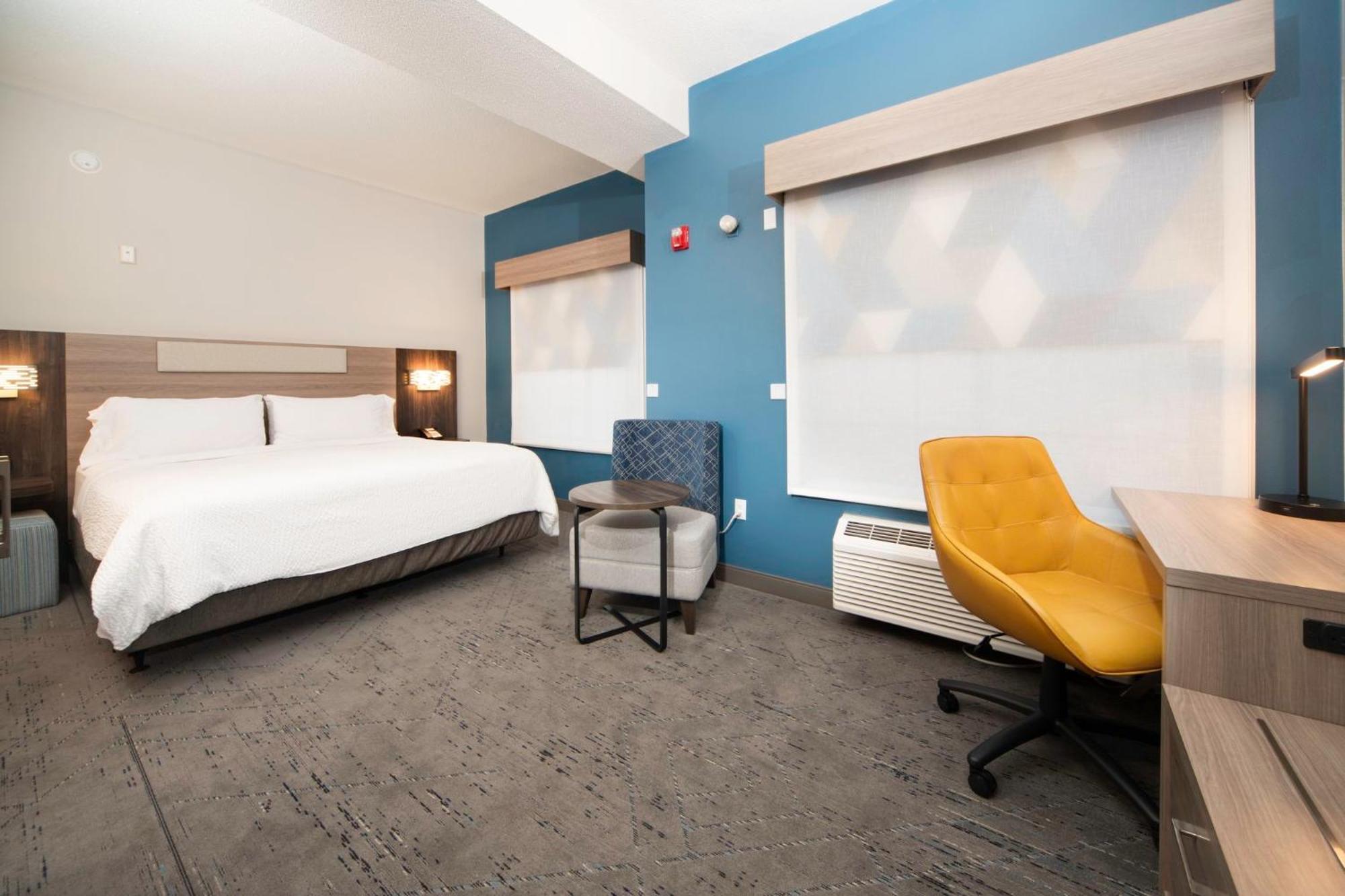 Holiday Inn Express & Suites Indianapolis - East By Ihg Exterior foto